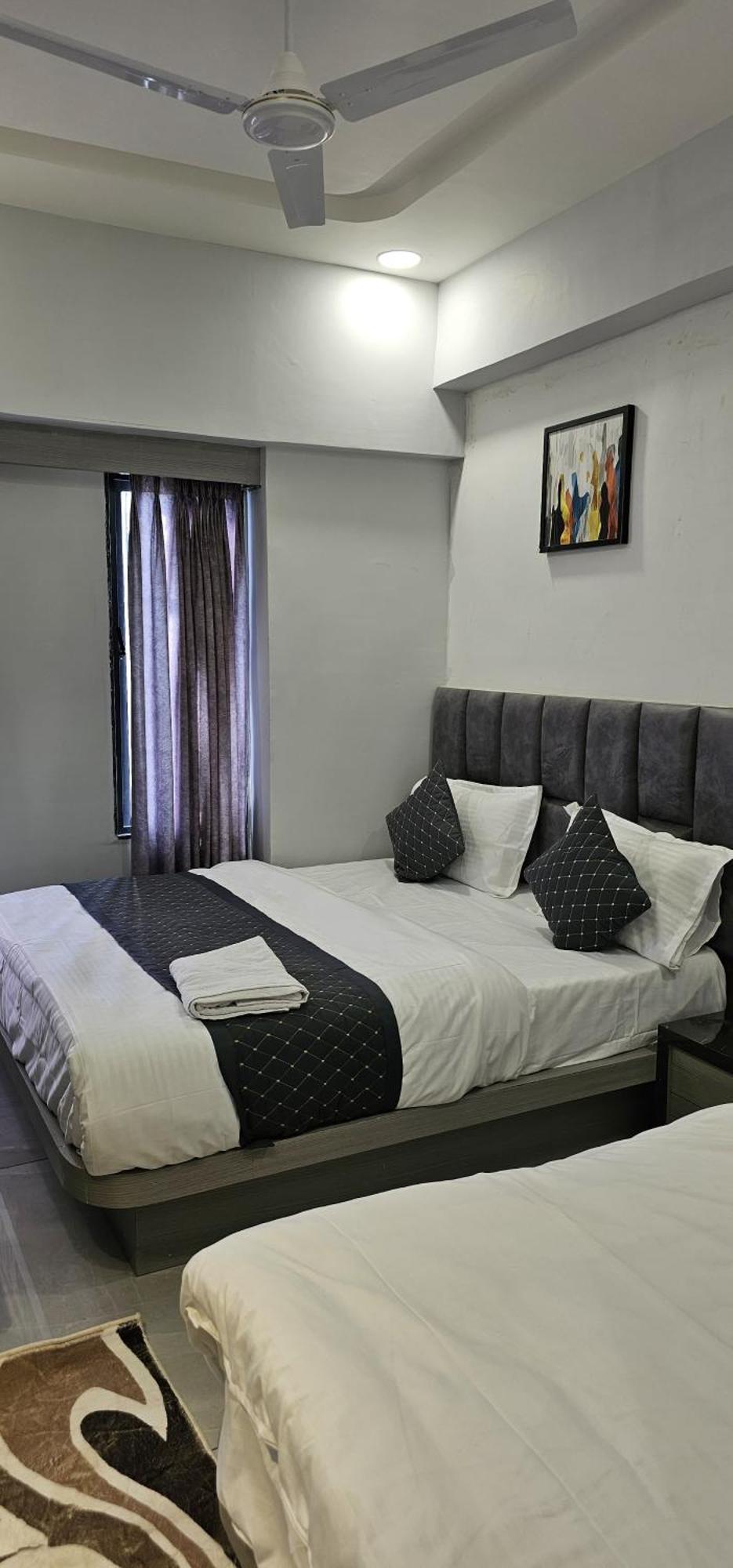 Hotel Allen Ahmedabad Exteriör bild