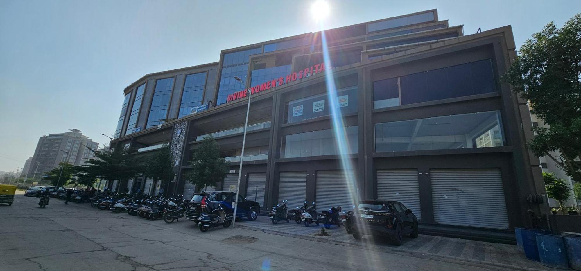 Hotel Allen Ahmedabad Exteriör bild